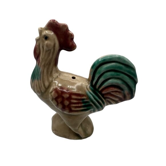Vintage Ceramic Rooster & Hen Salt & Pepper Shakers - Picture 8 of 10